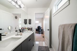 Photo 27: 15 6138 128 Street in Surrey: Panorama Ridge Townhouse for sale in "Panorama Park" : MLS®# R2845406