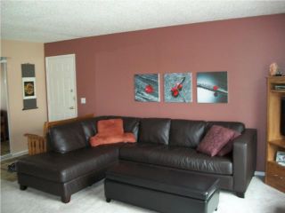 Photo 2: 16 Kinsley Crescent in WINNIPEG: Transcona Residential for sale (North East Winnipeg)  : MLS®# 1008814