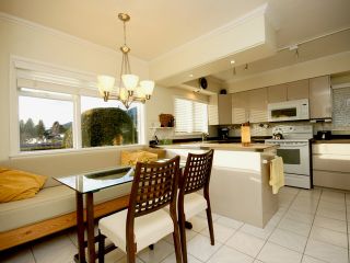 Photo 9: 2095 Mathers Avenue in Vancouver: Ambleside Condo for sale (Vancouver West)  : MLS®# V1047700