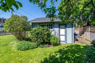 Photo 36: 304 Robertson St in Victoria: Vi Fairfield East House for sale : MLS®# 908476