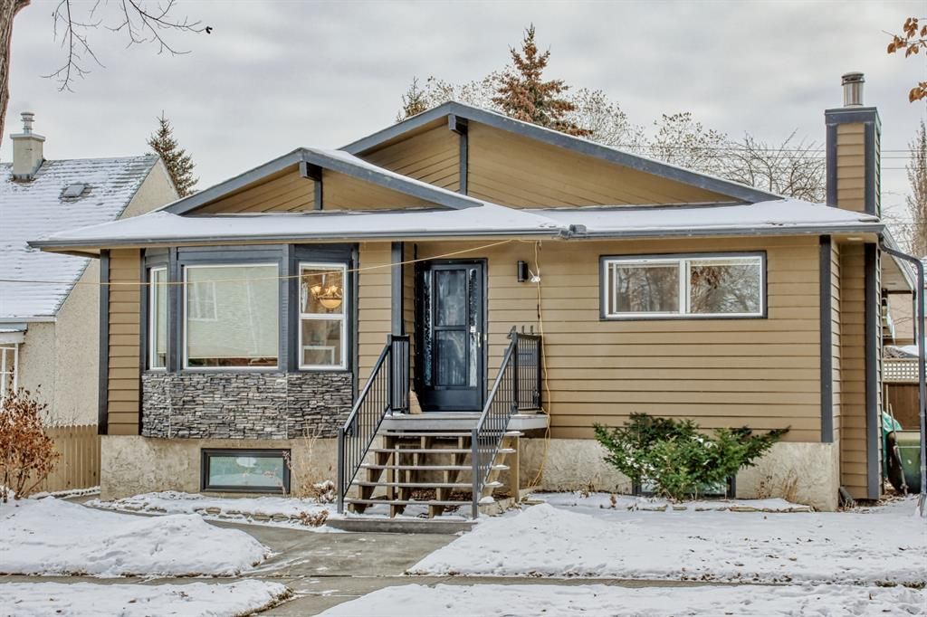 Main Photo: 411 27 Avenue NW in Calgary: Mount Pleasant Detached for sale : MLS®# A2026763