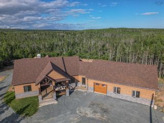 Photo 1: 3993 Clam Harbour Road in Clam Bay: 35-Halifax County East Residential for sale (Halifax-Dartmouth)  : MLS®# 202303233