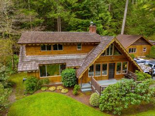 Photo 2: 3781 Phillips Rd in Sooke: Sk Phillips North House for sale : MLS®# 956978