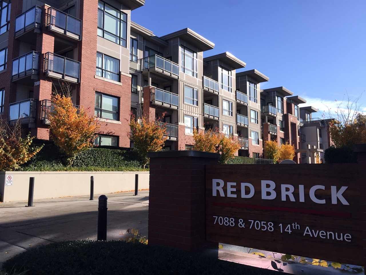 Main Photo: 307 7088 14TH Avenue in Burnaby: Edmonds BE Condo for sale in "RED BRICK" (Burnaby East)  : MLS®# R2322828