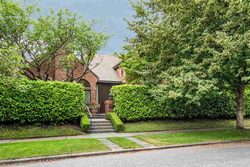 FEATURED LISTING: 3711 ALEXANDRA Street Vancouver