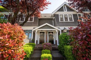 Photo 1: 2636 HEMLOCK Street in Vancouver: Fairview VW Townhouse for sale (Vancouver West)  : MLS®# R2597799