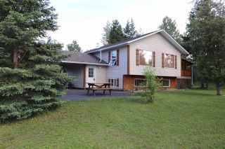 Photo 1: 12705 TELKWA COALMINE Road in Telkwa: Smithers - Rural House for sale (Smithers And Area (Zone 54))  : MLS®# R2380491