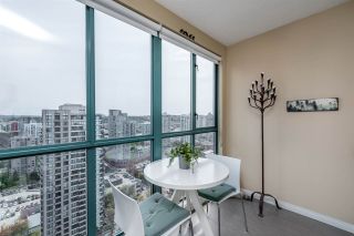 Photo 10: 3104 939 HOMER Street in Vancouver: Yaletown Condo for sale in "The Pinnacle" (Vancouver West)  : MLS®# R2363870