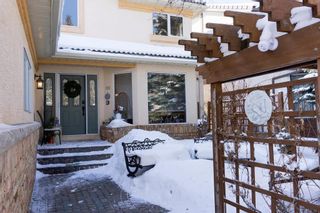 Main Photo: 112 Woodhaven Crescent SW in Calgary: Woodbine Detached for sale : MLS®# A2030527