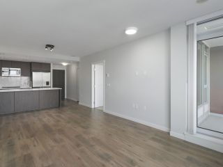 Photo 12: 906 3281 E Kent North Avenue in Vancouver: South Marine Condo for sale (Vancouver East)  : MLS®# R2447202