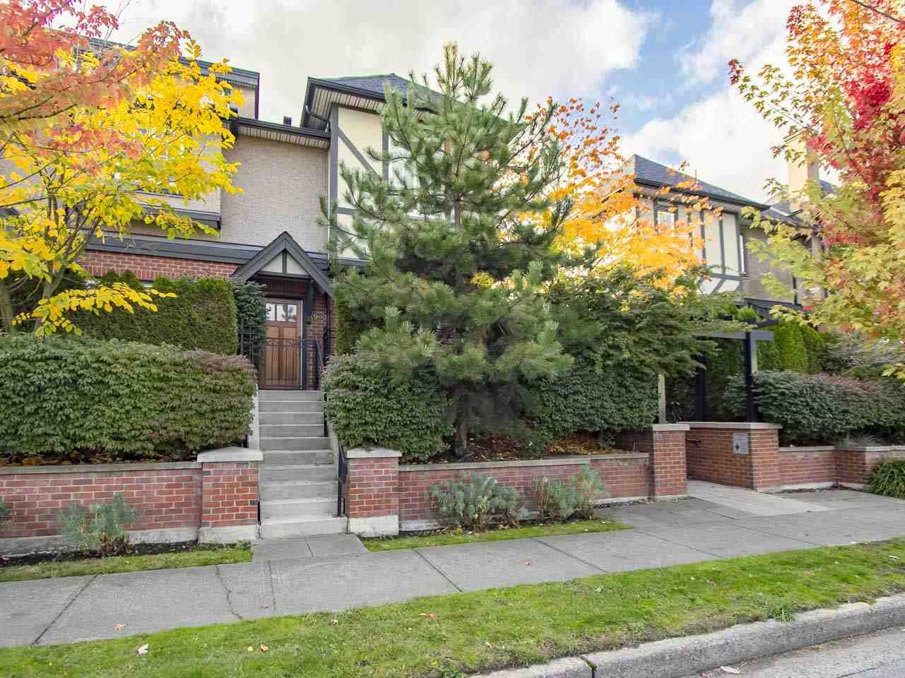 Main Photo: 6151 Oak St, in Vancouver: South Granville Townhouse for sale (Vancouver West)  : MLS®# R2115728