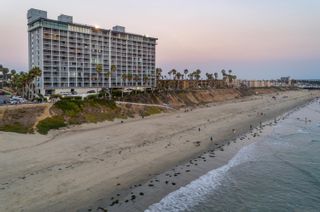 Photo 25: PACIFIC BEACH Condo for sale : 2 bedrooms : 4767 Ocean Blvd #1012 in San Diego