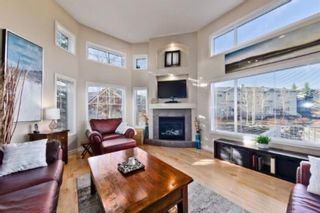 Photo 3: 310 Inglewood Grove SE in Calgary: Inglewood Row/Townhouse for sale : MLS®# A1100172