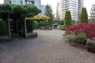 Photo 17: 306 620 SEVENTH Avenue in New Westminster: Uptown NW Condo for sale : MLS®# R2221057