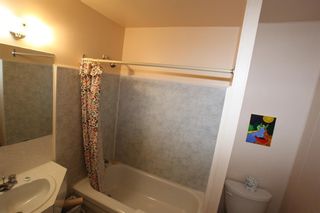 Photo 9: 14 rooms Motel for sale Southern Alberta: Business with Property for sale