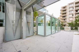 Photo 32: 401 1365 DAVIE Street in Vancouver: West End VW Condo for sale in "Mirabel" (Vancouver West)  : MLS®# R2702021