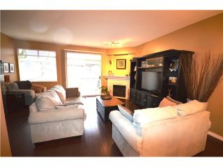 Photo 4: 58 2615 FORTRESS Drive in Port Coquitlam: Citadel PQ Townhouse for sale in "ORCHARD HILL" : MLS®# V1054893