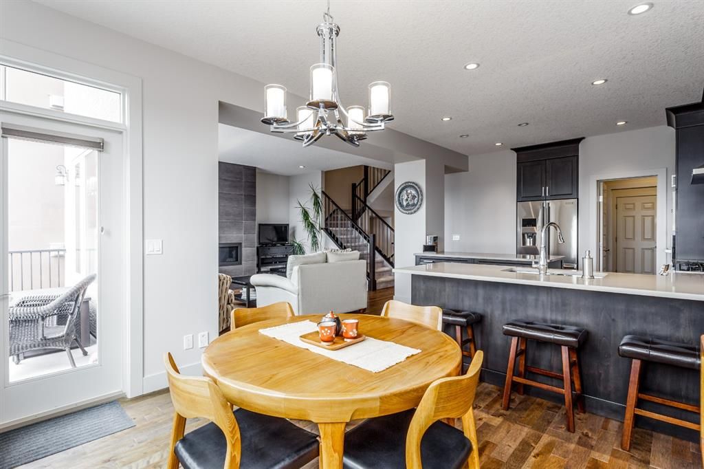 Photo 16: Photos: 41 EVANSVIEW Court NW in Calgary: Evanston Detached for sale : MLS®# A1011334