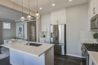 Photo 10: 80 Yorkstone Grove SW in Calgary: Yorkville Detached for sale : MLS®# A1179750