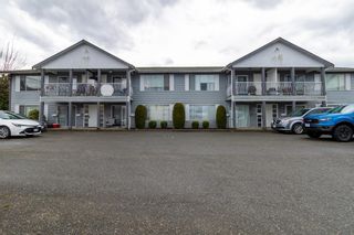 Main Photo: 10 46260 HARFORD Street in Chilliwack: Chilliwack Proper East Condo for sale in "COLONIAL COURTS" : MLS®# R2860109