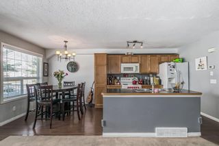 Photo 11: 5027 Applevillage Court SE in Calgary: Applewood Park Row/Townhouse for sale : MLS®# A2036022