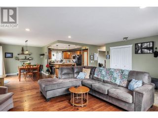 Photo 9: 3290 McRobbie Road in West Kelowna: House for sale : MLS®# 10309474