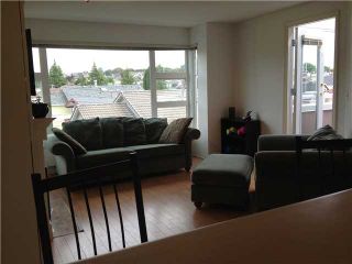 Photo 3: 401 1353 W 70TH Avenue in Vancouver: Marpole Condo for sale in "THE WESTERLUND" (Vancouver West)  : MLS®# V968597