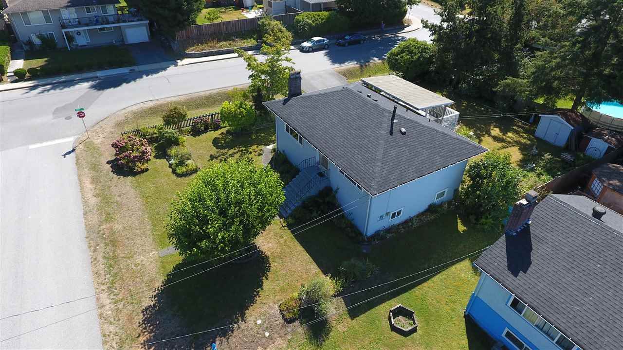 Main Photo: 12982 98B Avenue in Surrey: Cedar Hills House for sale in "Cedar Hills" (North Surrey)  : MLS®# R2101476