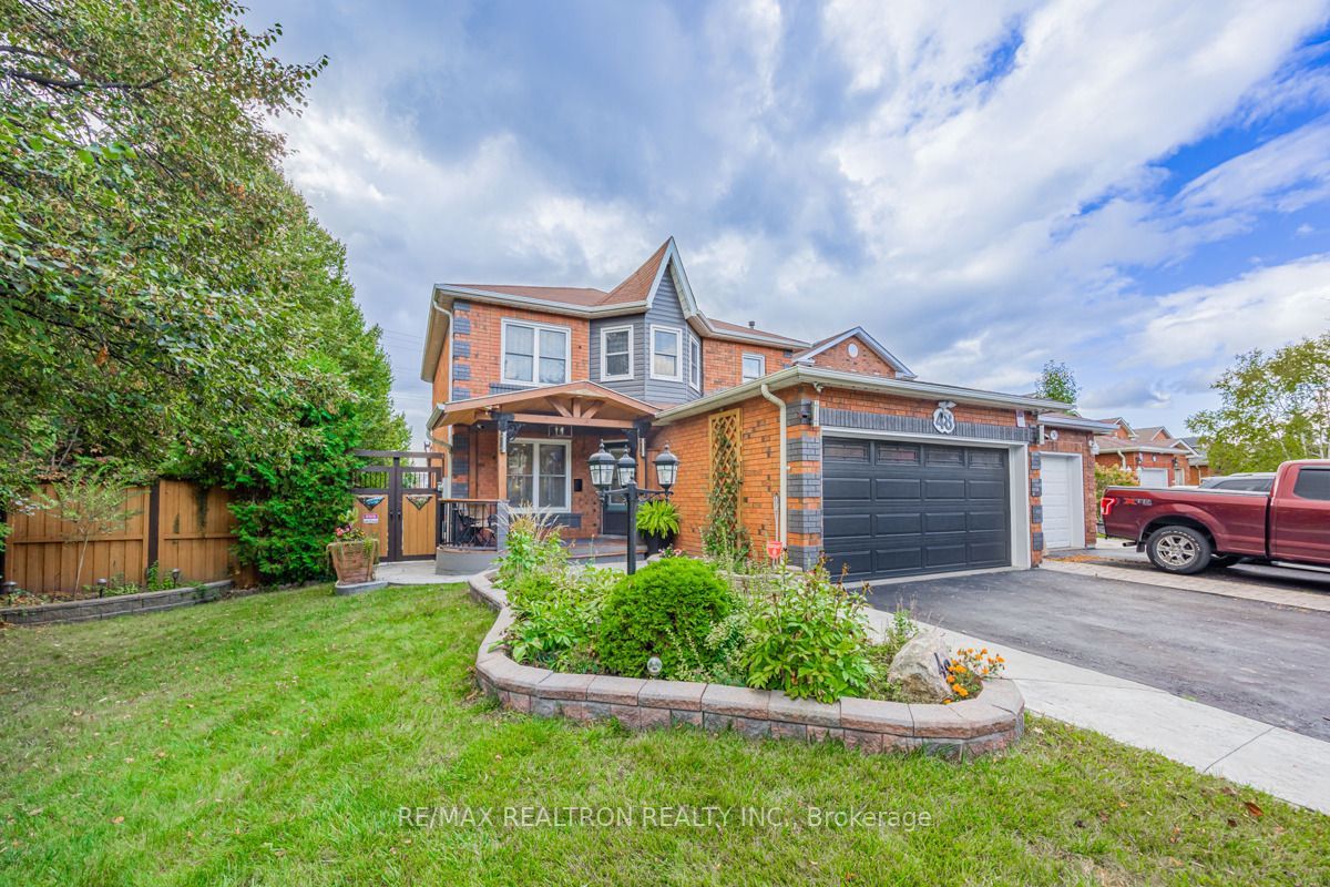 48  Sable Crescent, Whitby