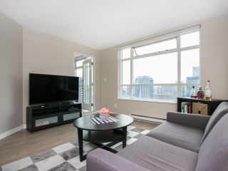 Photo 2: 2601 438 SEYMOUR Street in Vancouver: Downtown VW Condo for sale in "CONFERENCE PLAZA" (Vancouver West)  : MLS®# R2221767