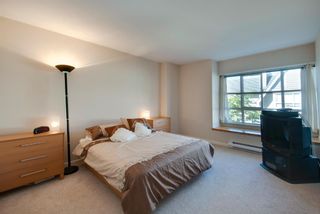 Photo 9: # 54 6588 SOUTHOAKS CR in Burnaby: Highgate Condo for sale (Burnaby South)  : MLS®# V1023001