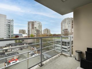 Photo 16: 709 8068 WESTMINSTER Highway in Richmond: Brighouse Condo for sale in "CAMINO" : MLS®# R2870860
