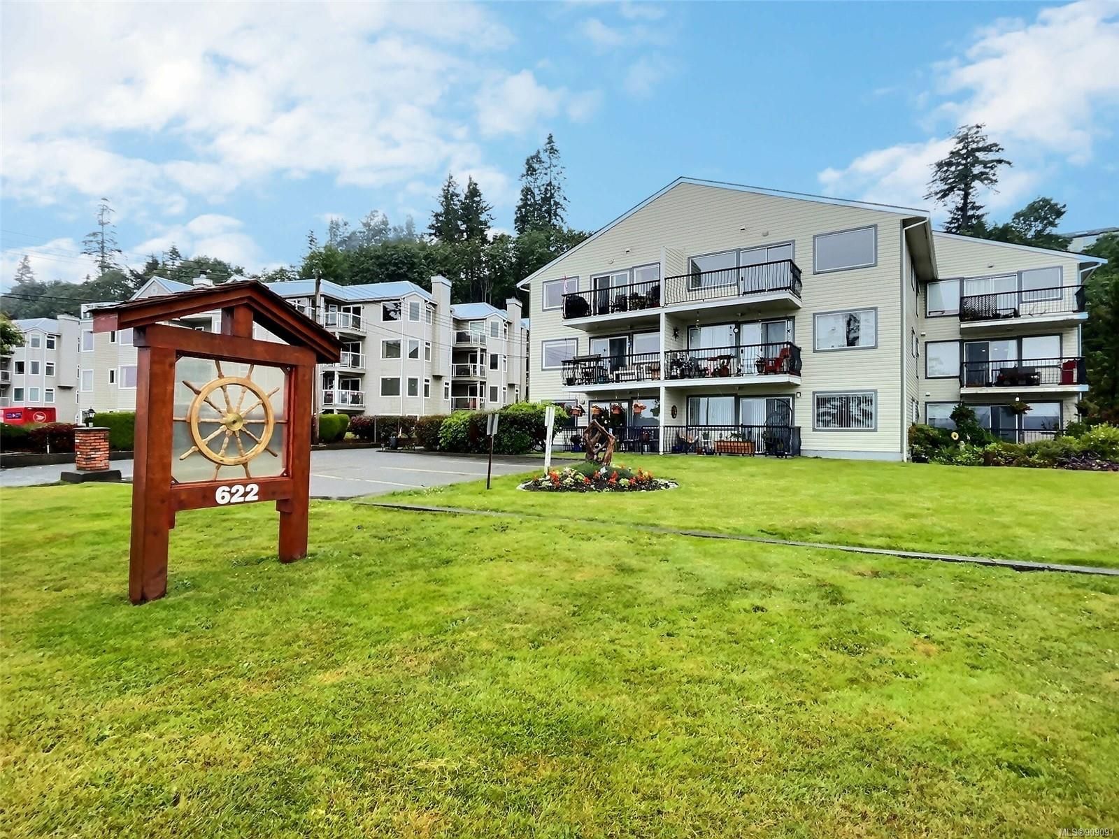 Main Photo: 102 622 S Island Hwy in Campbell River: CR Campbell River Central Condo for sale : MLS®# 909091