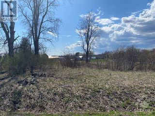 Photo 2: 00 BLAIR ROAD in Cardinal: Vacant Land for sale : MLS®# 1276711