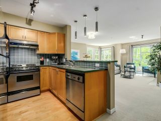 Photo 8: 307 2161 12TH Ave W in Vancouver West: Home for sale : MLS®# V1129908