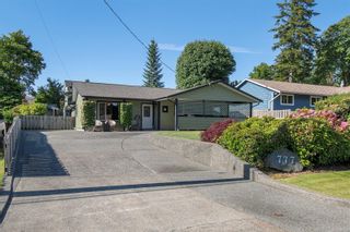 Photo 1: 777 Holm Rd in Campbell River: CR Willow Point Single Family Residence for sale : MLS®# 967169