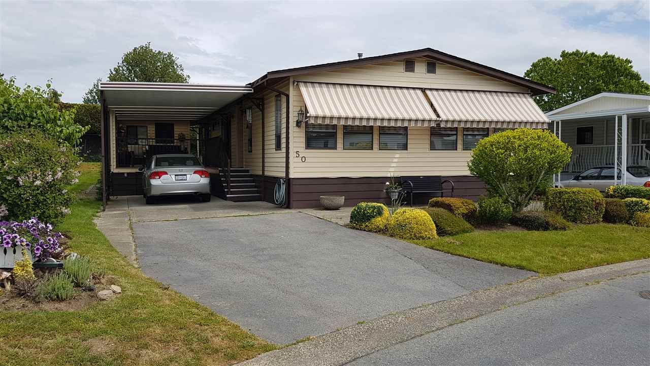 Main Photo: 50 2303 CRANLEY Drive in Surrey: King George Corridor Manufactured Home for sale in "SUNNYSIDE ESTATES" (South Surrey White Rock)  : MLS®# R2370362