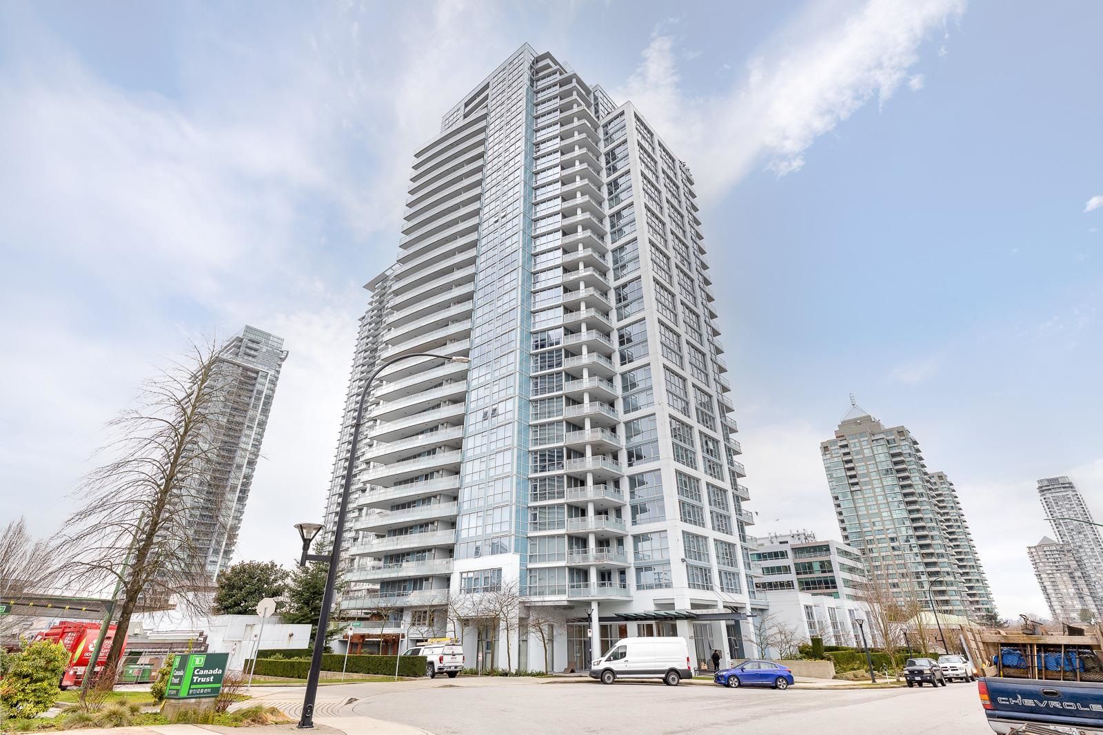 Main Photo: 801 4400 BUCHANAN Street in Burnaby: Brentwood Park Condo for sale (Burnaby North)  : MLS®# R2653833