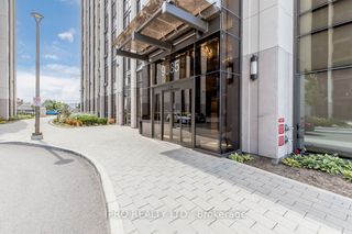 Photo 1: 9085 Jane St in Vaughan: Concord Condo for sale : MLS®# N6205528