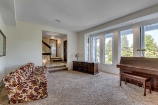 Photo 3: 6045 HUMPHRIES Place in Burnaby: Buckingham Heights House for sale (Burnaby South)  : MLS®# R2188917