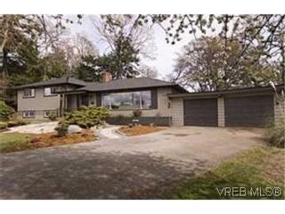 Photo 1:  in VICTORIA: Es Rockheights House for sale (Esquimalt)  : MLS®# 466320