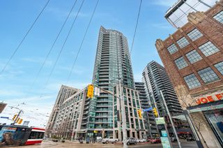 Main Photo: 1012 600 Fleet Street in Toronto: Niagara Condo for sale (Toronto C01)  : MLS®# C8290286