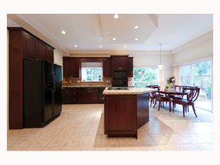 Photo 5: 969 SAUVE Court in North Vancouver: Braemar House for sale : MLS®# V818738