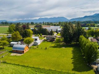 Photo 4: 5063 BOUNDARY Road in Abbotsford: Sumas Prairie House for sale : MLS®# R2392598