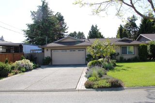 Photo 2: 1723 146TH Street in South Surrey White Rock: Home for sale : MLS®# F1412558