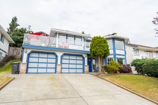Photo 1: 1069 FRASERVIEW Street in Port Coquitlam: Citadel PQ House for sale : MLS®# R2783830