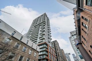 Photo 1: 701 126 Simcoe Street in Toronto: Waterfront Communities C1 Condo for sale (Toronto C01)  : MLS®# C5553837