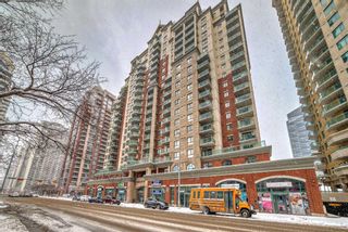 Photo 2: 1105 1111 6 Avenue SW in Calgary: Downtown West End Apartment for sale : MLS®# A2110262
