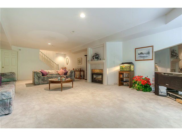 Photo 11: Photos: 69 101 PARKSIDE Drive in Port Moody: Heritage Mountain Townhouse for sale : MLS®# V1090670