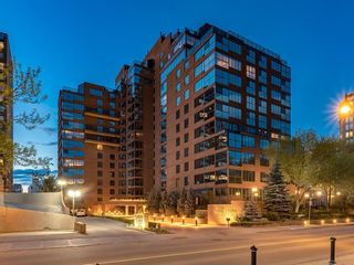 Photo 1: 1008 318 26 Avenue SW in Calgary: Mission Apartment for sale : MLS®# C4300259